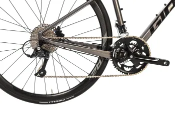 Used Giant Giant Revolt 2 Shimano Sora Disc Gravel Bike 2020, Size Small 2020 Road & Gravel — image 3 of 9