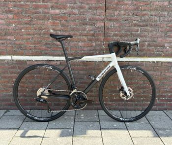 Superior, Superior Custom Shimano 105 Di2