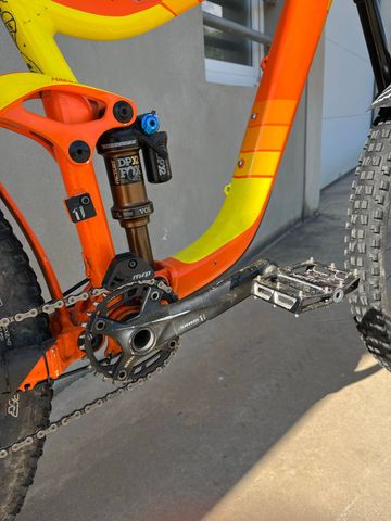 Tweedehands Giant Reign SRAM NX 2020 Mountainbike — afbeelding 12 van 12
