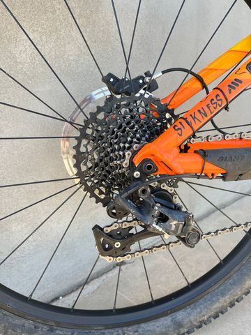 Tweedehands Giant Reign SRAM NX 2020 Mountainbike — afbeelding 11 van 12