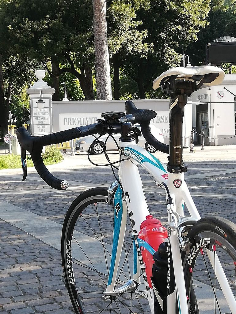 Used Specialiced Specialiced Custom Shimano Ultegra 2016 Road & Gravel, Blanco — image 10 of 16
