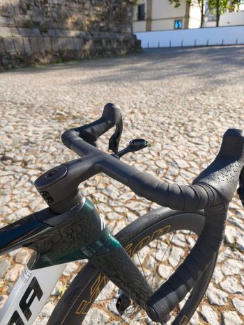 Used Merida REACTO 7000 2026 2026 Road & Gravel, Green — image 2 of 5