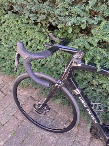 Brugt Eddy Merckx 525 Shimano Dura Ace Di2 2023 Road & Gravel — billede 3 af 9