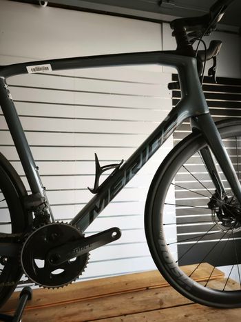 Used Merida SCULTURA DISC FORCE-EDITION 2020 2020 Road & Gravel, Light Gray — image 2 of 8