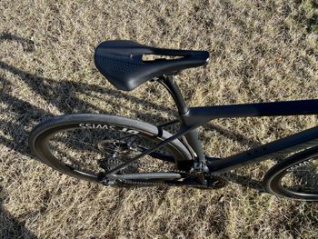Used Canyon Endurace CFR Di2 2024 2024 Road & Gravel, Black — image 7 of 12
