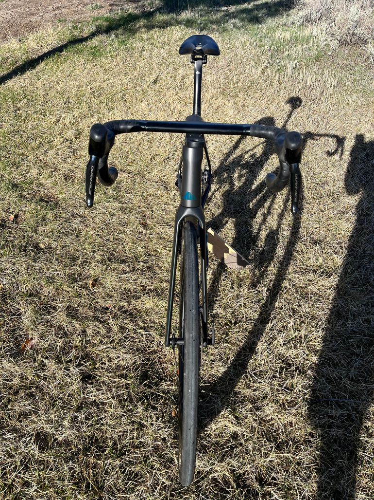 Used Canyon Endurace CFR Di2 2024 2024 Road & Gravel, Black — image 5 of 12