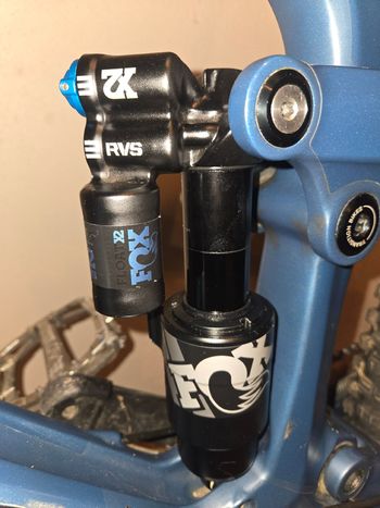 Used Transition Scout Carbon XO1 2021 2021 Mountainbike, Blue, 27.5 — image 12 of 13