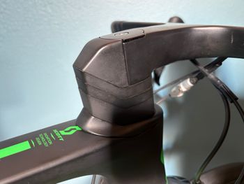Used Scott Foil Shimano Ultegra 2017 Road & Gravel, Green — image 10 of 12