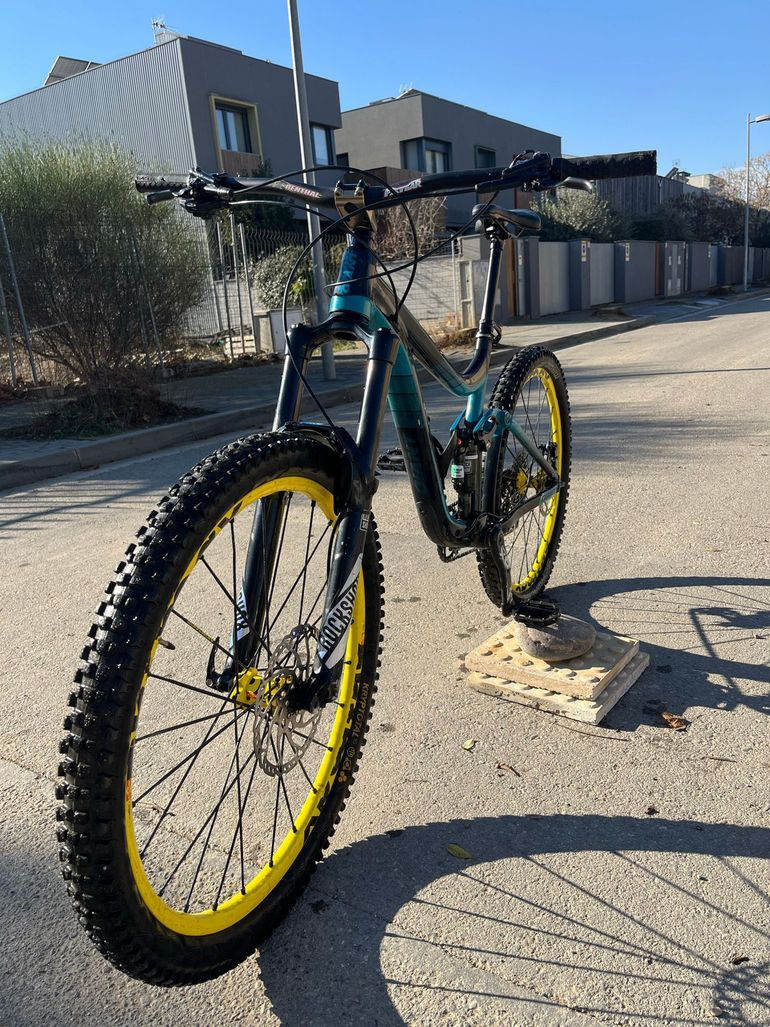 Used Giant Reign SRAM X01 2015 Mountainbike, Azul — image 2 of 7