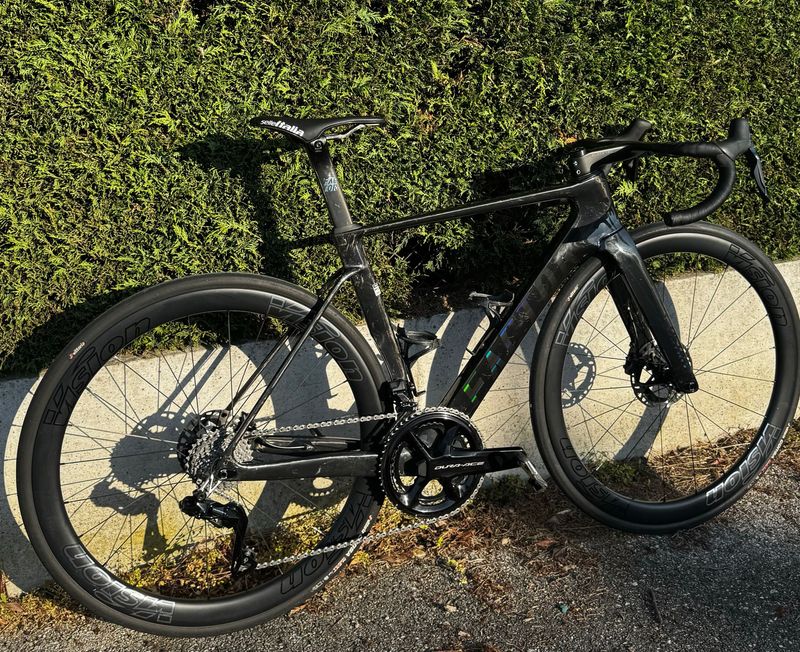 Factor Ostro Shimano Dura Ace Di2 2024 Road & Gravel d'occasion