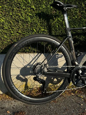 Factor Ostro Shimano Dura Ace Di2 2024 Road & Gravel d'occasion — image 9 sur 13