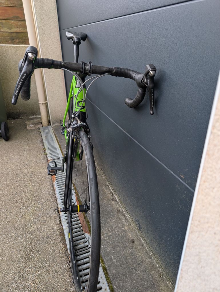 Used Cannondale SuperSix EVO Carbon Ultegra 2019 2019 Road & Gravel, Green — image 2 of 7