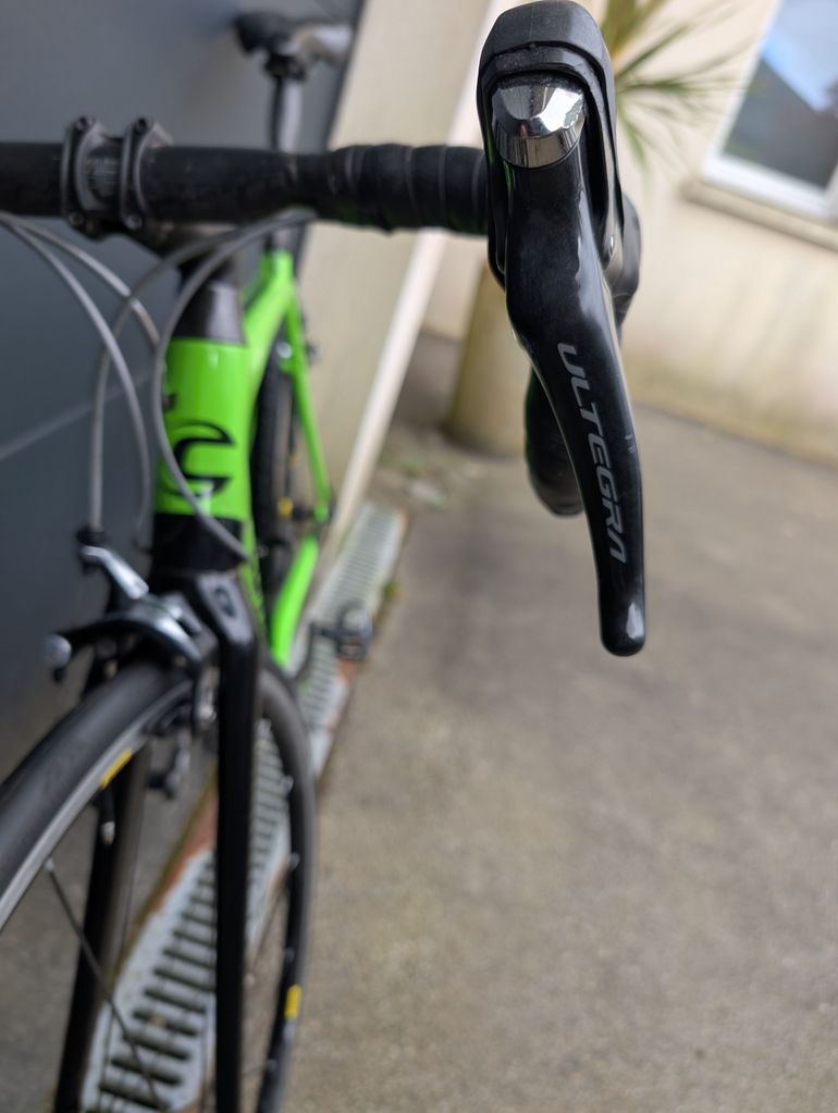 Used Cannondale SuperSix EVO Carbon Ultegra 2019 2019 Road & Gravel, Green — image 4 of 7