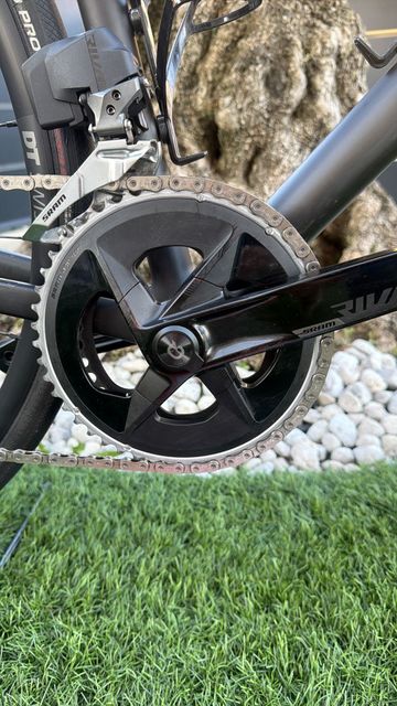 Použité Specialiced Custom SRAM Rival eTap AXS 2024 Road & Gravel — obrázek 5 z 9