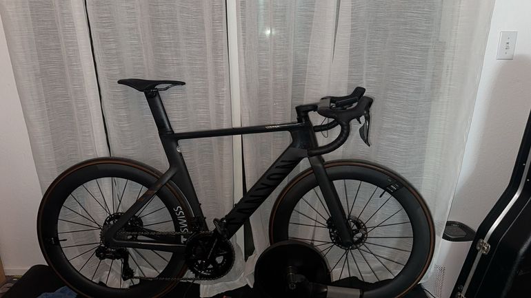 Used Canyon Aeroad Shimano Dura Ace Di2 2022 Road & Gravel, Black — image 2 of 4
