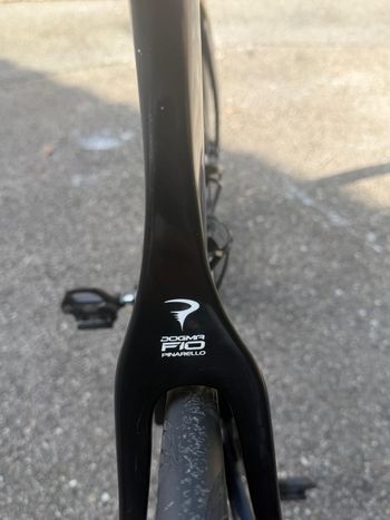 Used Pinarello Dogma Shimano Ultegra Di2 2018 Road & Gravel, Negro — image 6 of 16