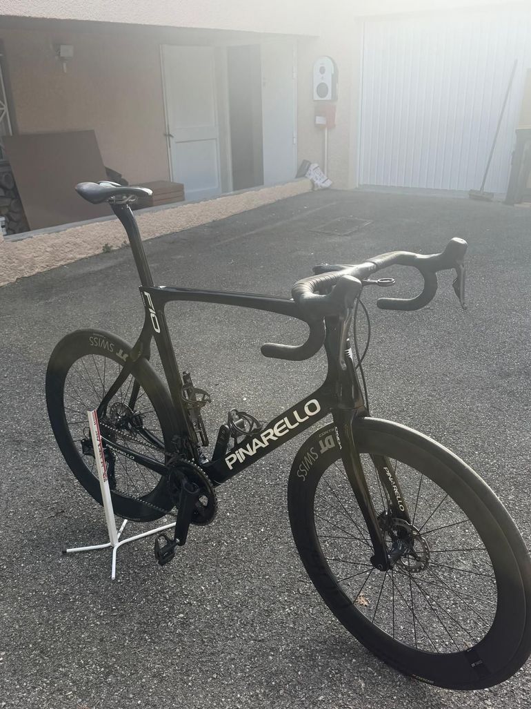 Used Pinarello Dogma Shimano Ultegra Di2 2018 Road & Gravel, Negro — image 4 of 16