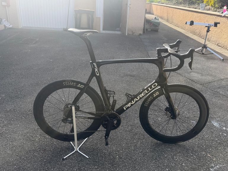 Used Pinarello Dogma Shimano Ultegra Di2 2018 Road & Gravel, Negro — image 2 of 16