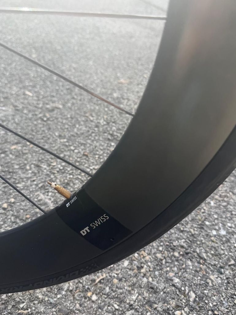 Used Pinarello Dogma Shimano Ultegra Di2 2018 Road & Gravel, Negro — image 9 of 16