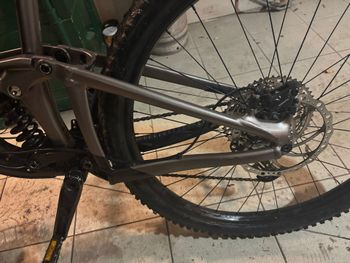 Used Giant Reign 2 2023 Frameset 2023 Mountainbike — image 8 of 10