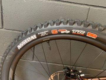 Tweedehands Giant Reign SX 2024 2024 Mountainbike — afbeelding 7 van 8