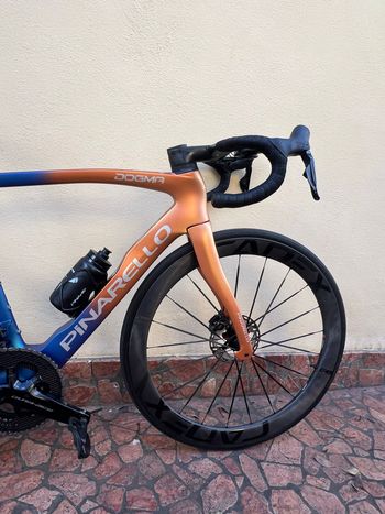 Used Pinarello Dogma F Disc 2023 Frameset 2023 Road & Gravel, Orange — image 4 of 5