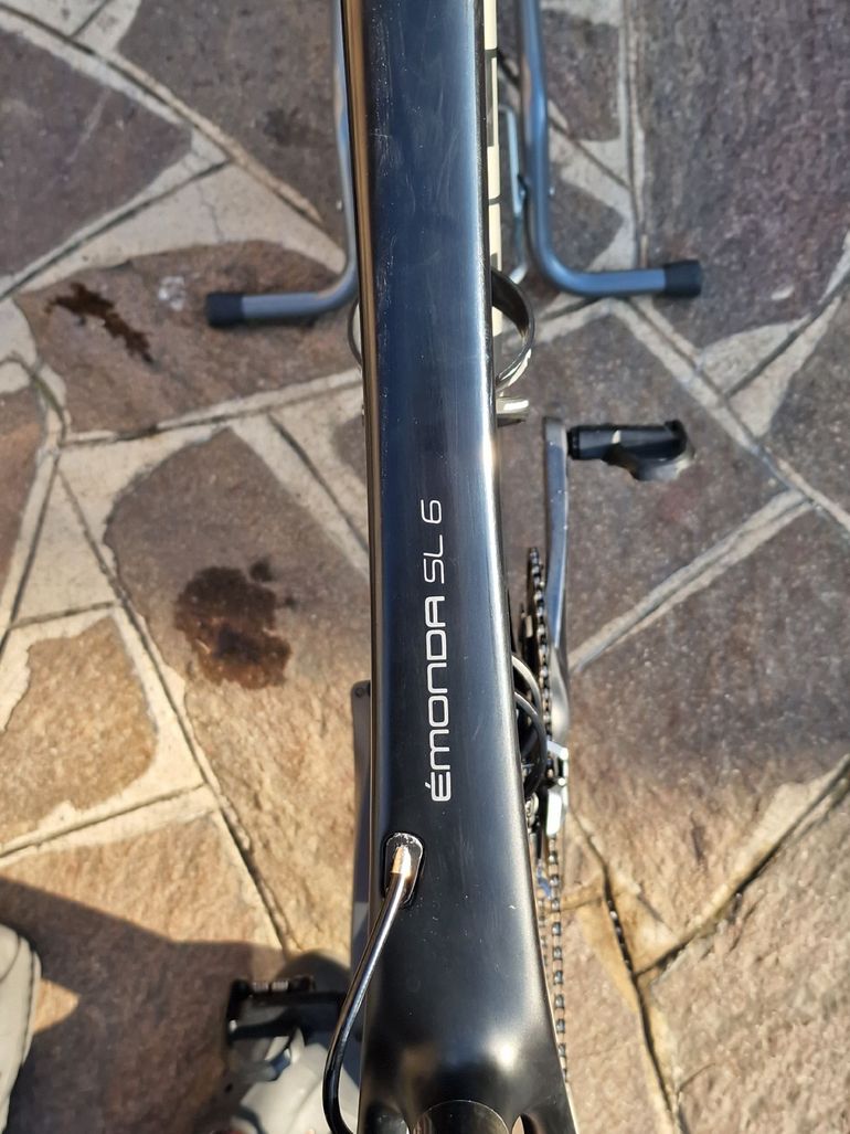 Used Trek Émonda SL 6 2019 2019 Road & Gravel, Black — image 9 of 11
