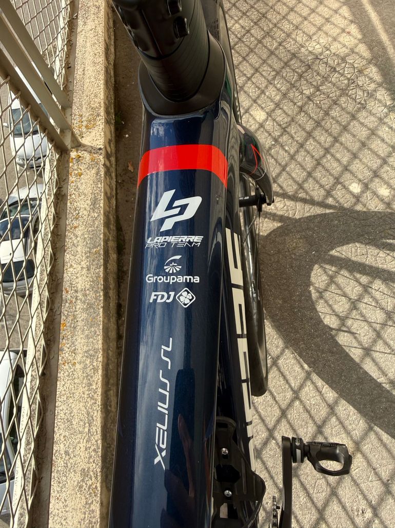 Used Lapierre Xelius Shimano Ultegra Di2 2022 Road & Gravel, Blue — image 9 of 10