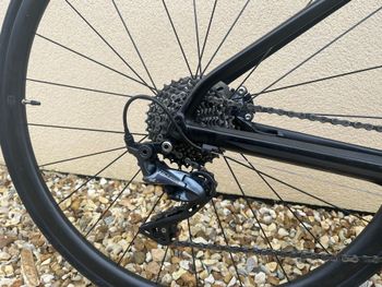 Used BMC Roadmachine Shimano Ultegra 2019 Road & Gravel, Black — image 6 of 7