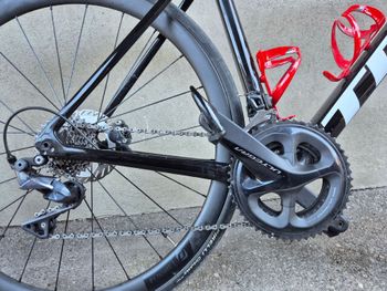 Used Trek Émonda SL 6 Disc 2021 2021 Road & Gravel, Black — image 3 of 7