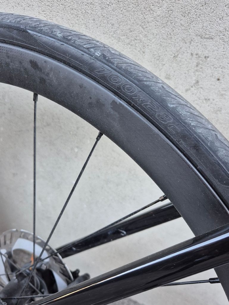Used Trek Émonda SL 6 Disc 2021 2021 Road & Gravel, Black — image 6 of 7