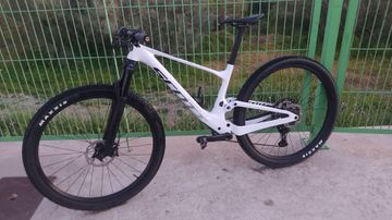 Używany Scott Spark RC Team 2024 2024 Mountainbike — zdjęcie 6 z 23
