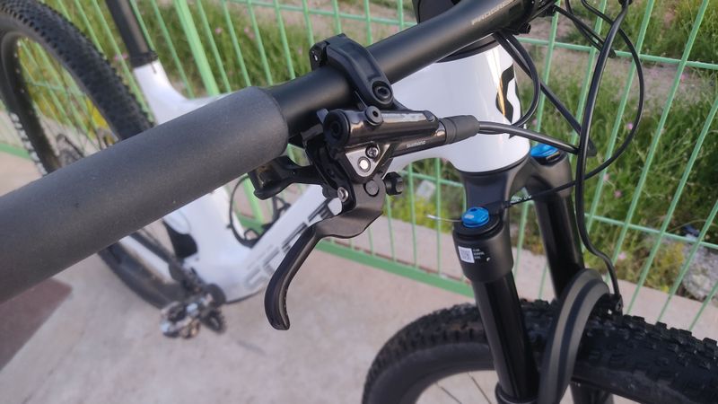 Używany Scott Spark RC Team 2024 2024 Mountainbike — zdjęcie 10 z 23