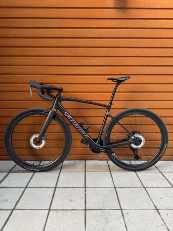 Used Specialized Diverge 4 Expert - Shimano GRX Di2 2026 2026 Road & Gravel, Black — image 2 of 11