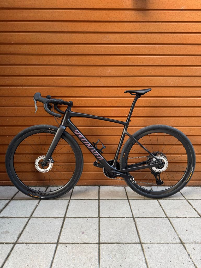 Used Specialized Diverge 4 Expert - Shimano GRX Di2 2026 2026 Road & Gravel, Black — image 2 of 11