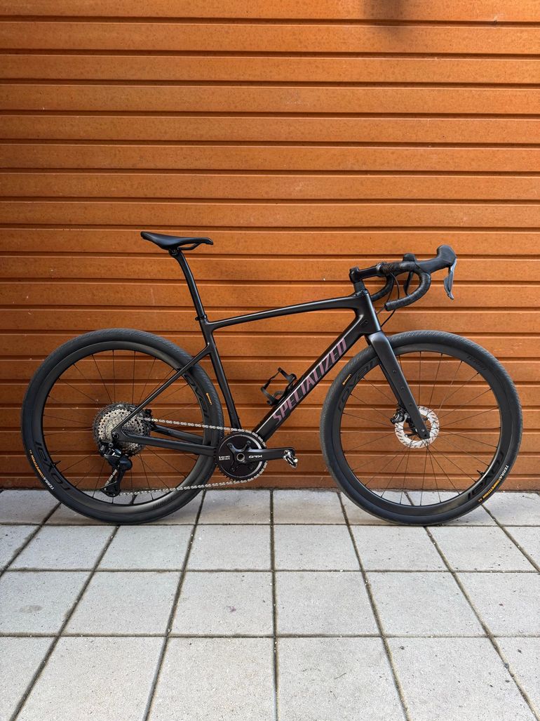 Used Specialized Diverge 4 Expert - Shimano GRX Di2 2026 2026 Road & Gravel, Black — image 1 of 11