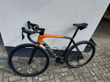 Used Trek Émonda SL 7 2021 2021 Road & Gravel — image 2 of 5