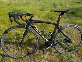 Pinarello, Dogma SRAM Red eTap AXS