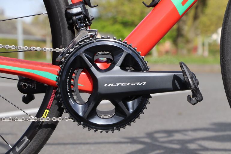 Used BMC Roadmachine Shimano Ultegra Di2 2018 Road & Gravel, Red — image 2 of 9