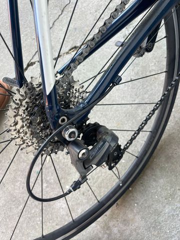 Used Specialized Allez Shimano Claris 2020 Road & Gravel, Blue — image 3 of 7