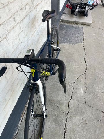 Used Specialized Allez Shimano Claris 2020 Road & Gravel, Blue — image 7 of 7