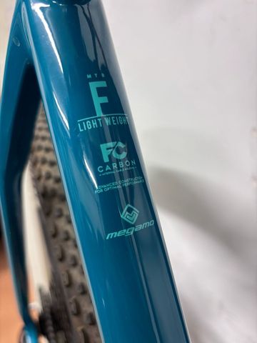 Used Megamo FACTORY 15 2022 2022 Mountainbike, Blue, 29 — image 5 of 9