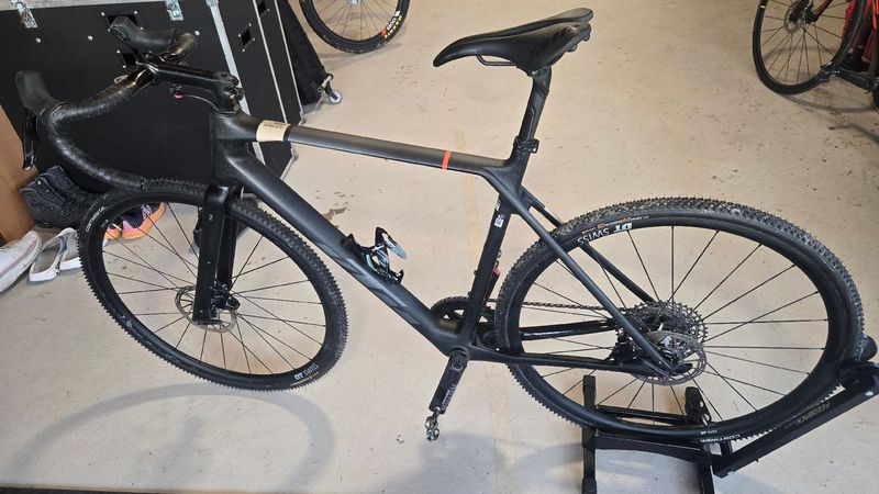 Tweedehands KTM X-STRADA PRIME 2025 2025 Road & Gravel — afbeelding 2 van 10