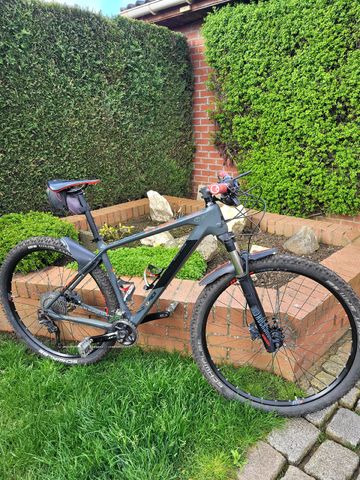 Brugt CUBE REACTION C:62 PRO 2021 2021 Mountainbike — billede 1 af 3