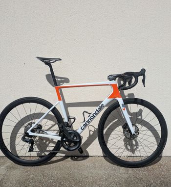 Cannondale, SuperSix EVO Hi-MOD Disc Ultegra Di2 2022