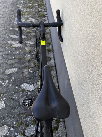 Used Orbea ORCA AERO M20TEAM 2022 2022 Road & Gravel, Schwarz — image 2 of 10