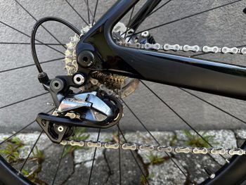 Used Orbea ORCA AERO M20TEAM 2022 2022 Road & Gravel, Schwarz — image 8 of 10