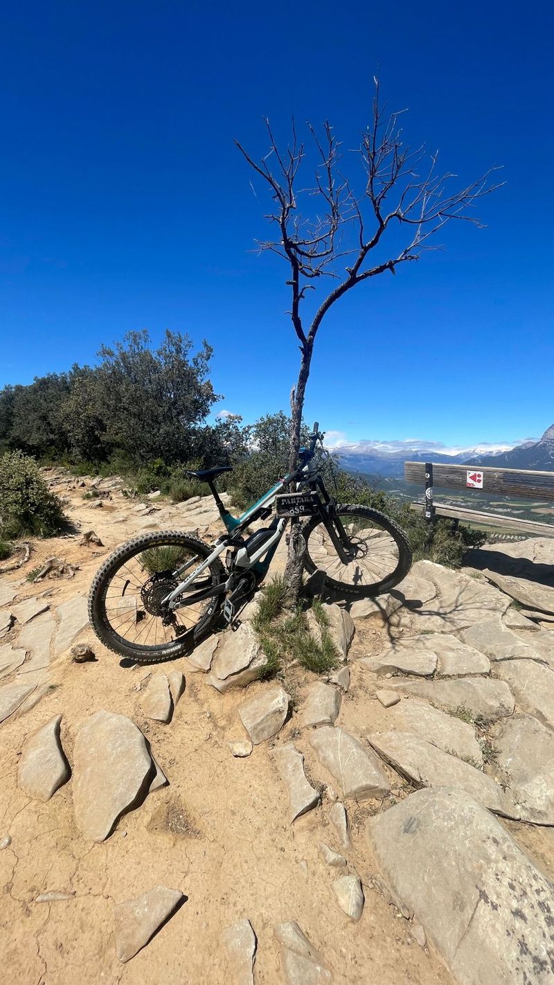 Lapierre Overvolt GLP 2 Elite 2022 2022 Mountainbike d'occasion — image 3 sur 3