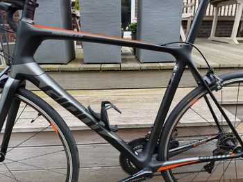 Used Giant TCR Advanced 1 2018 2018 Road & Gravel, Black — image 4 of 8