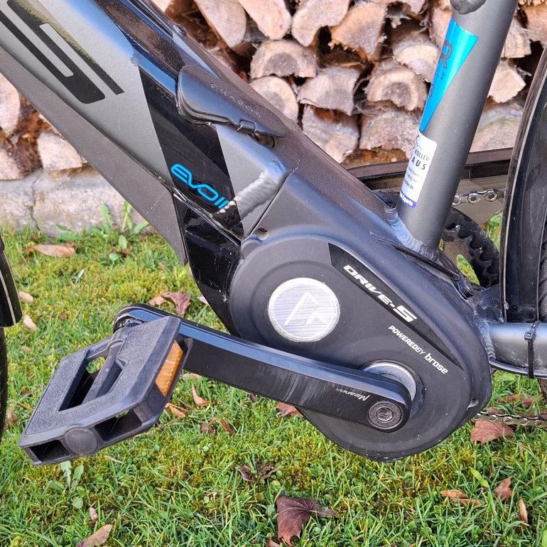 Used BULLS Lacuba Shimano Deore XT 2019 Urban, Black — image 3 of 6